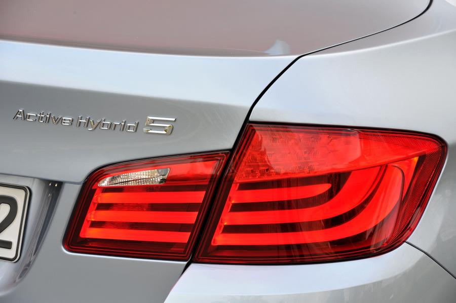  BMW ActiveHybrid 5 2012 года  (фото 54 из 157)